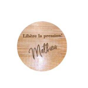 cadeau décapsuleur en bois personnalisé