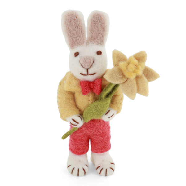 lAPIN BLANC EN COSTUME JAUNE ET ROUGE AVEC S JONQUILLE