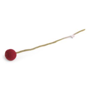 Fleur boule sur tige rouge foncé – en laine – Gry and Sif